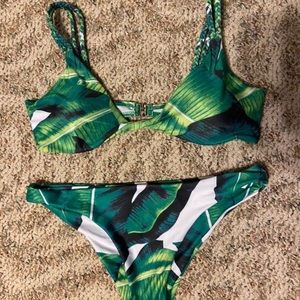 Leaf print bikini